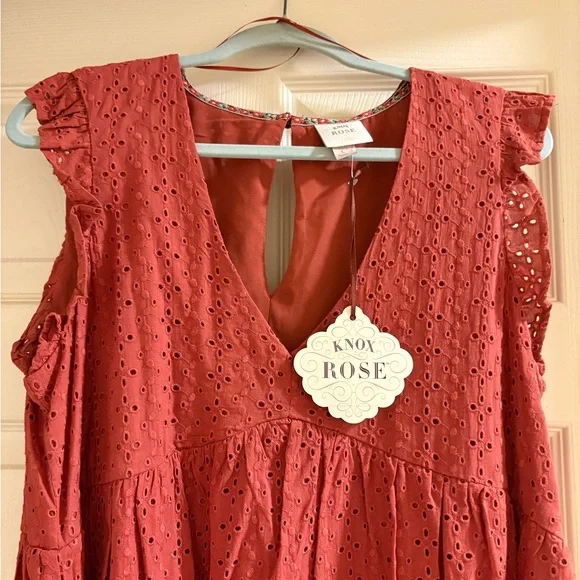 Target Backless Red Eyelet Dress - Picture 3 of 5